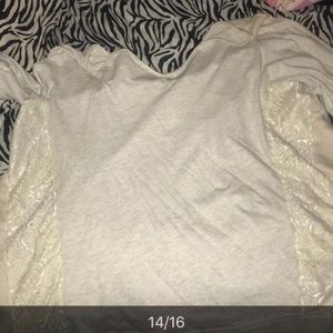 Other - Cream high low shirt Other - Cream high low shirt